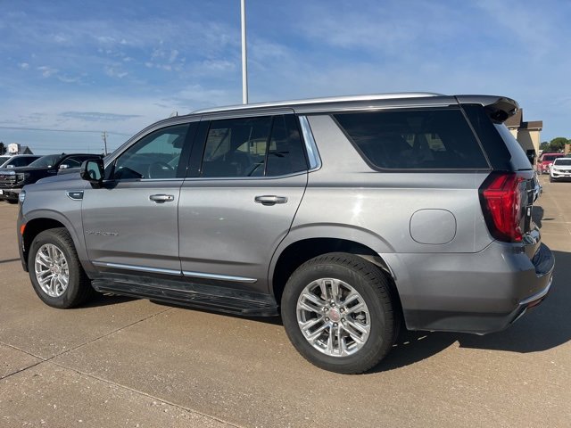 Used 2021 GMC Yukon SLT w/ SLT Premium Package image 7