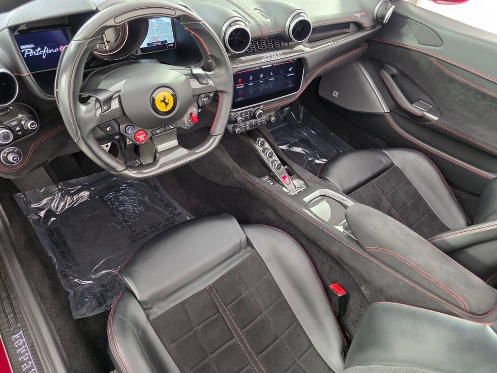 Used 2022 Ferrari Portofino M RWD image 11