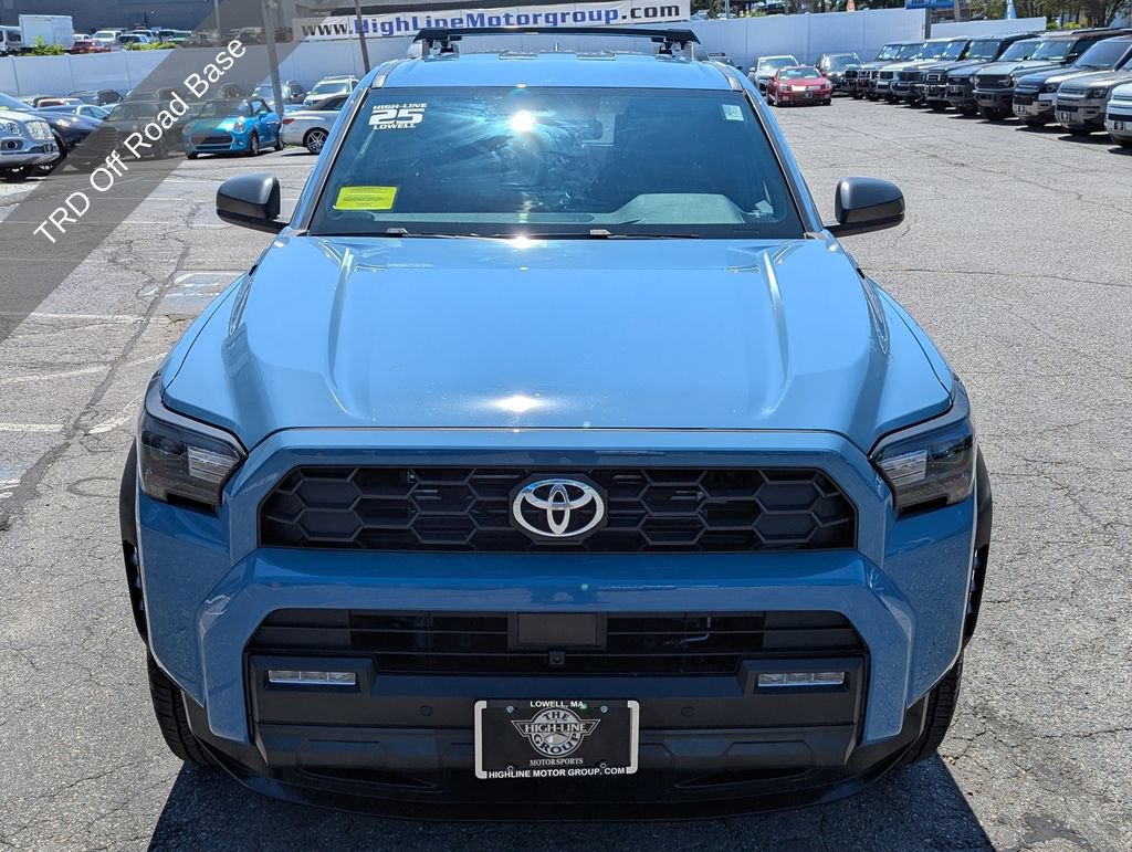 Used 2025 Toyota 4Runner TRD Off-Road AWD/4WD image 3