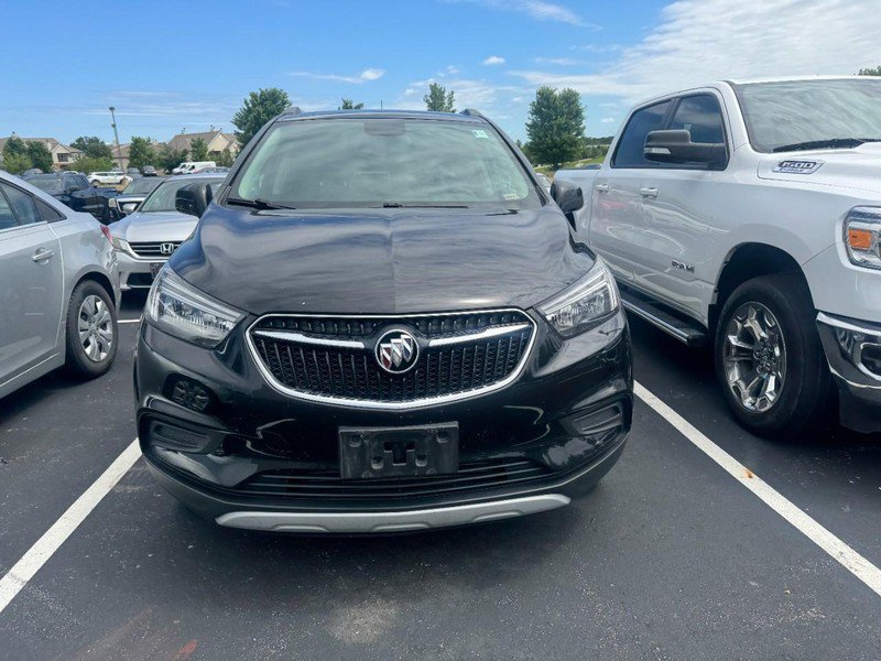 Used 2021 Buick Encore Preferred w/ Safety Package AWD/4WD image 3