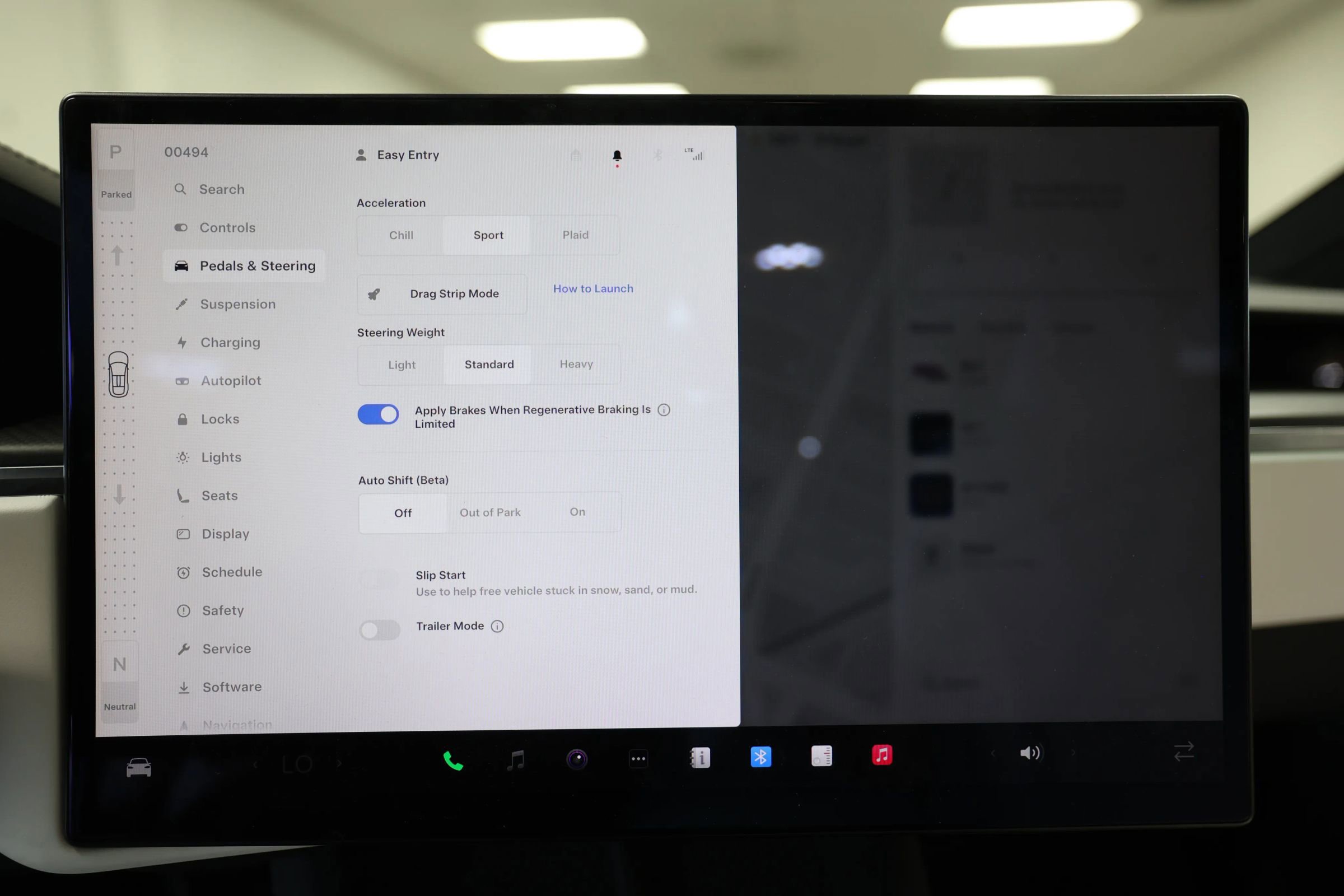 Used 2022 Tesla Model X Plaid image 59