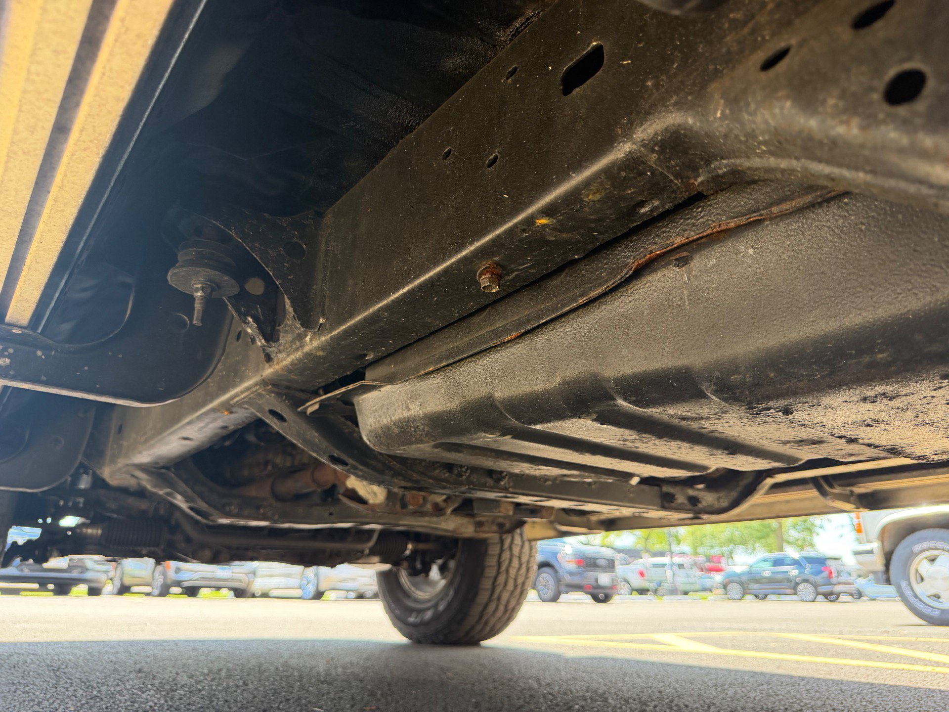Used 2001 Toyota 4Runner SR5 AWD/4WD image 23