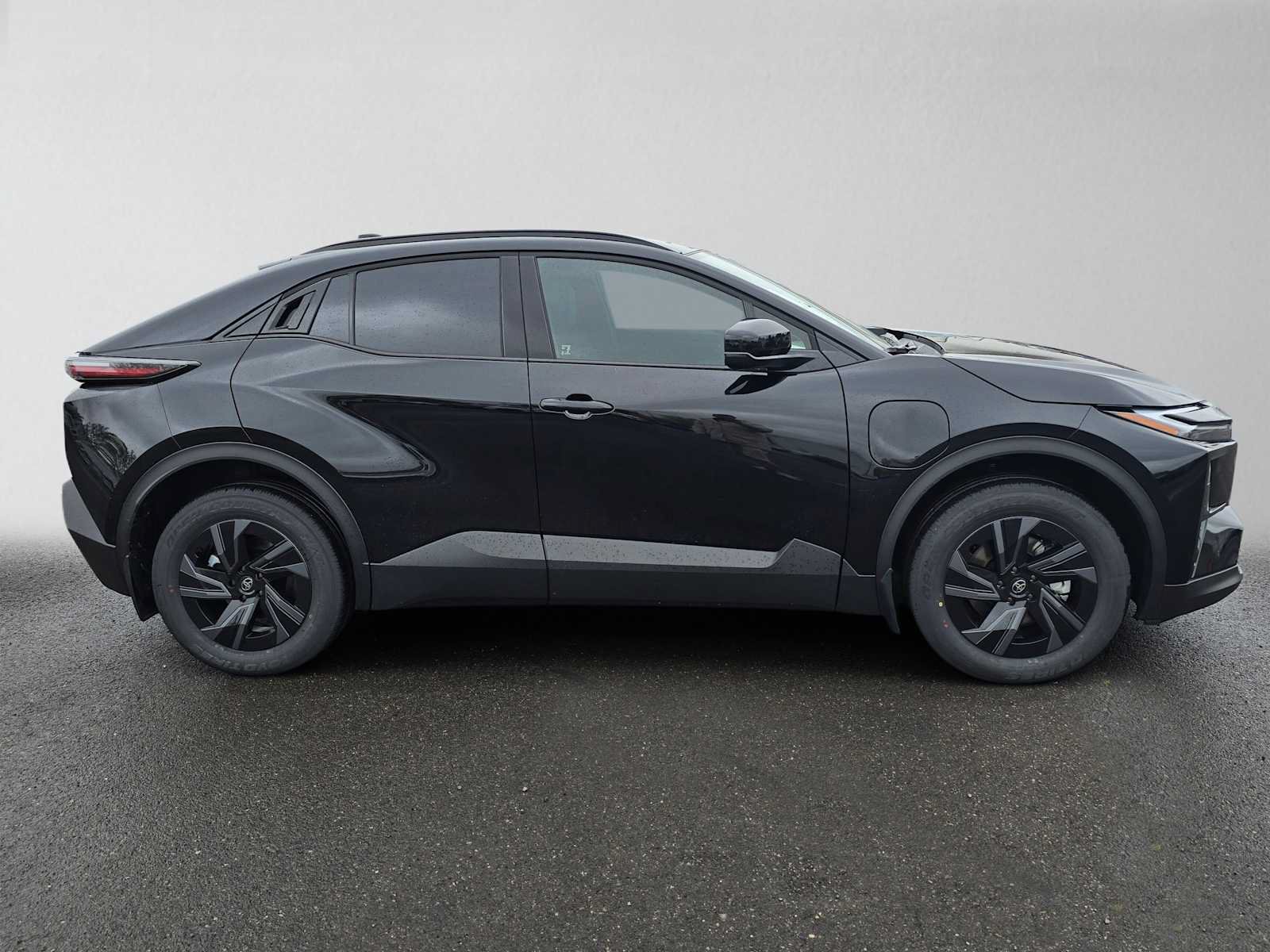 New 2026 Toyota C-HR AWD/4WD image 3
