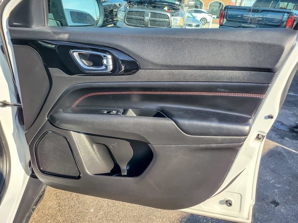 Certified 2022 Jeep Compass Trailhawk AWD/4WD image 22