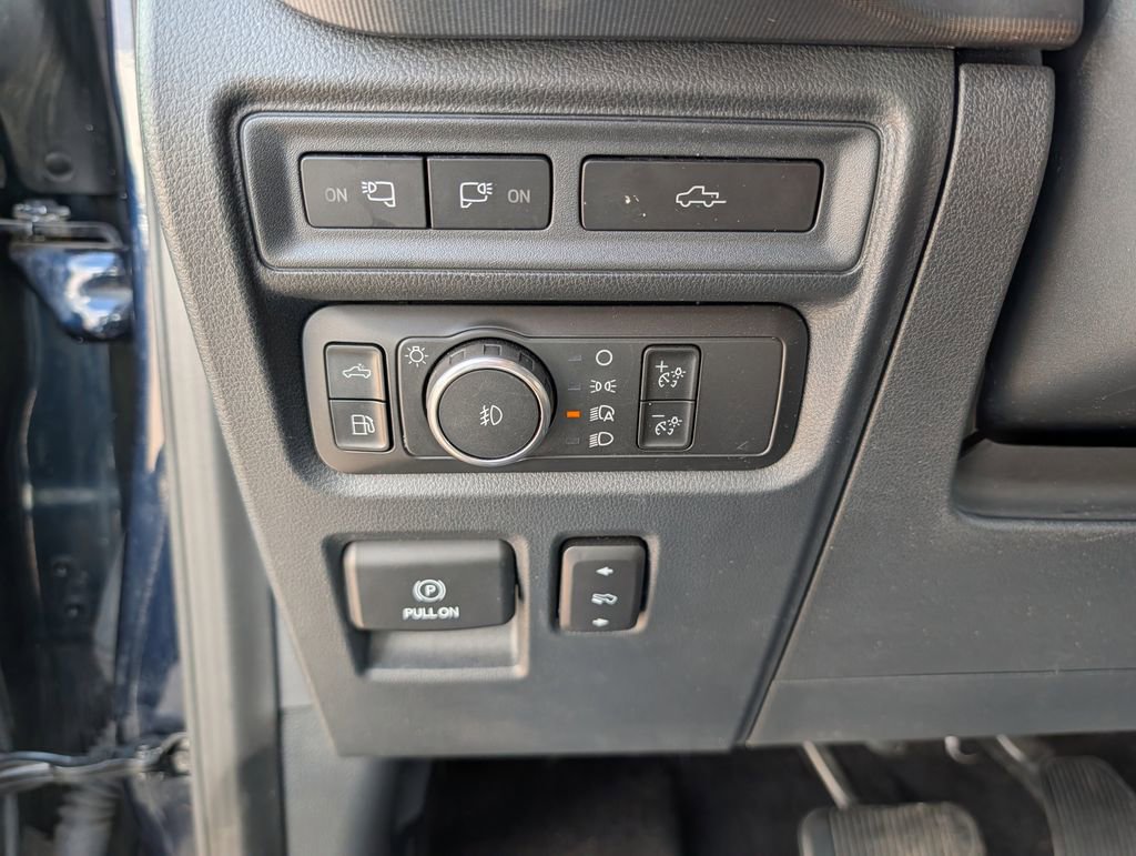 Certified 2022 Ford F150 Platinum w/ Max Trailer Tow Package image 21