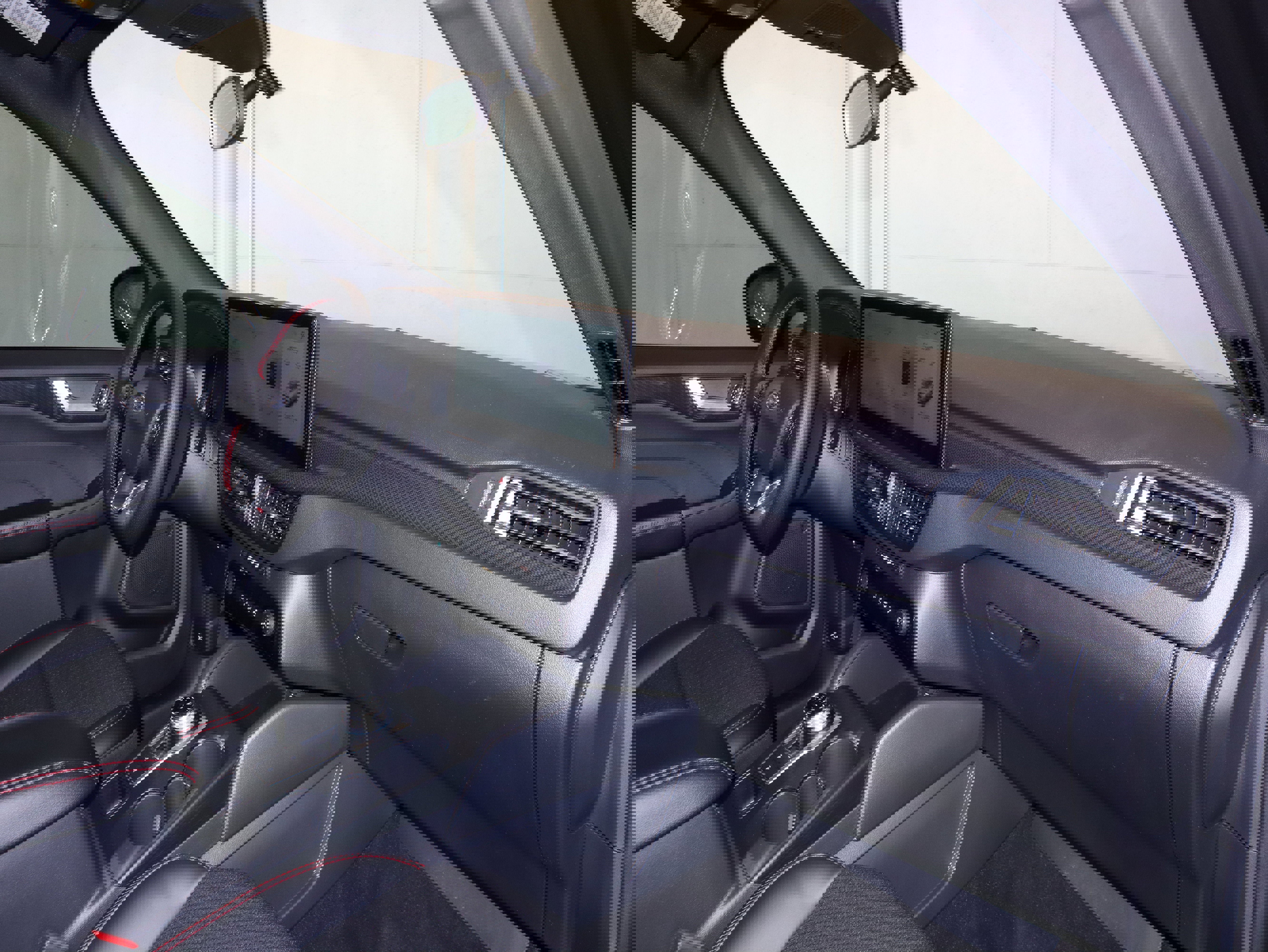 New 2025 Ford Escape ST-Line w/ Equipment Group 301A image 36