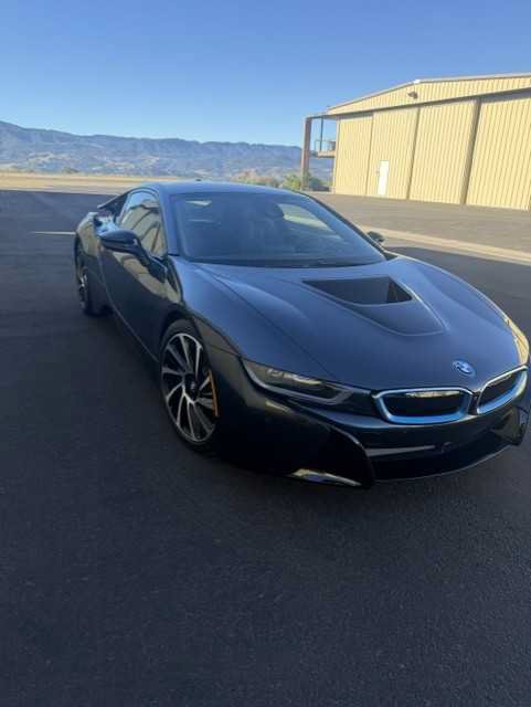 Used 2015 BMW i8 AWD/4WD image 37