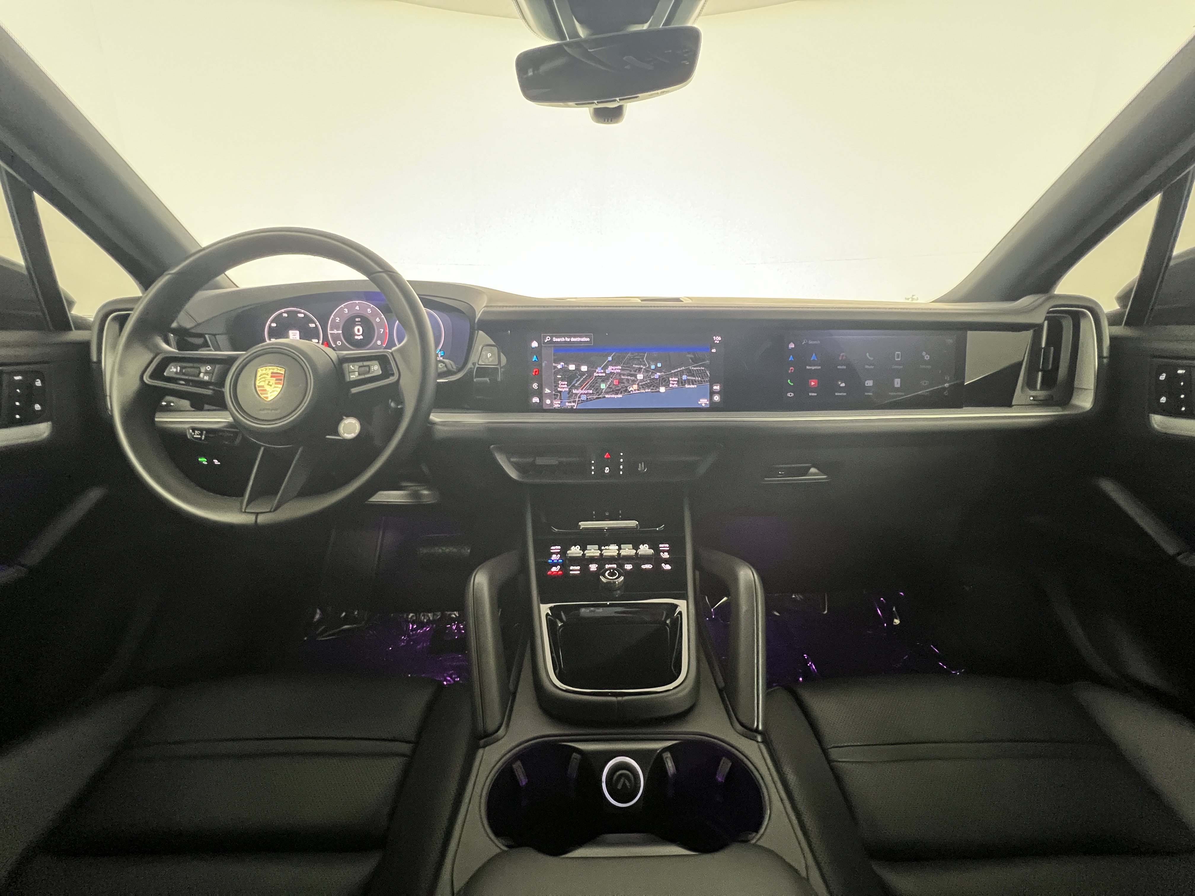 Certified 2024 Porsche Cayenne AWD/4WD image 13