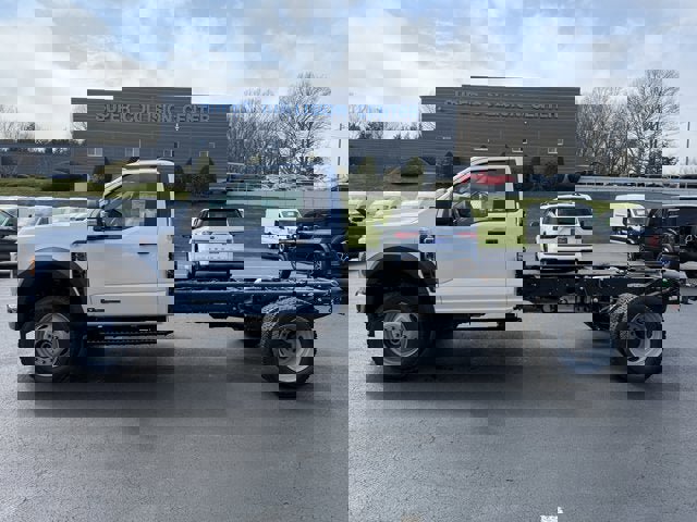 New 2026 Ford F550 4x4 Regular Cab Super Duty image 5