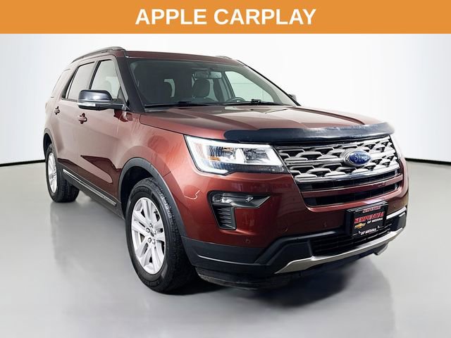 Used 2018 Ford Explorer XLT AWD/4WD image 2