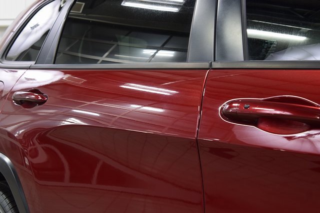 Used 2019 Jeep Cherokee Latitude Plus image 16