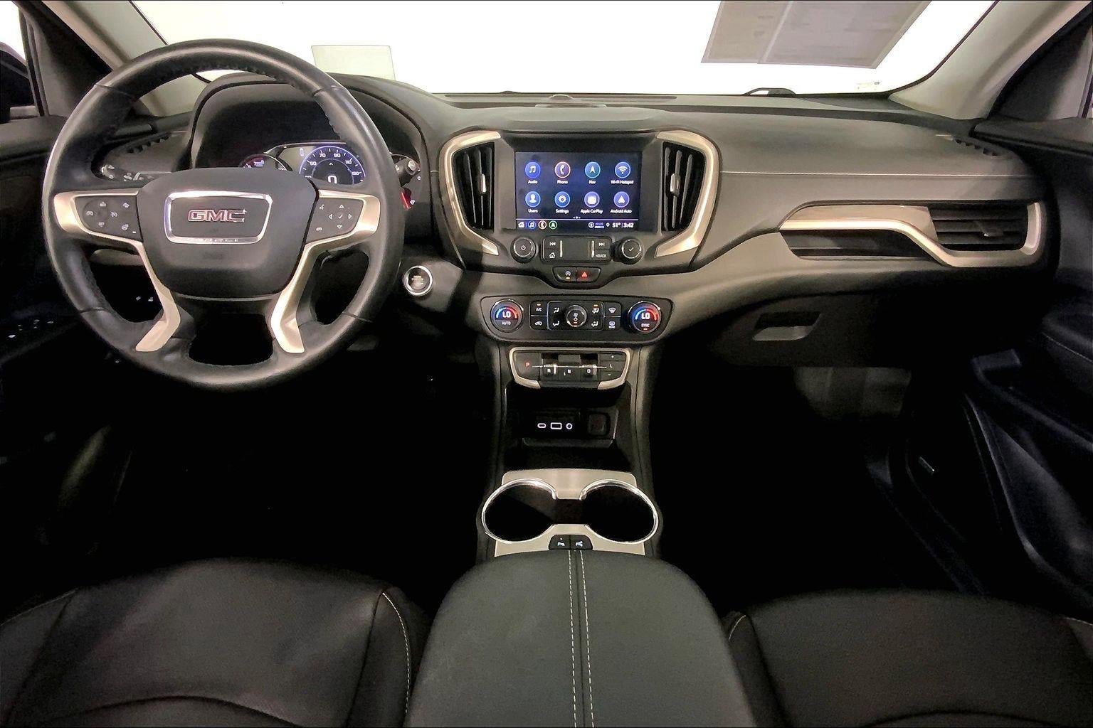 Used 2023 GMC Terrain Denali w/ Denali Premium Package image 15
