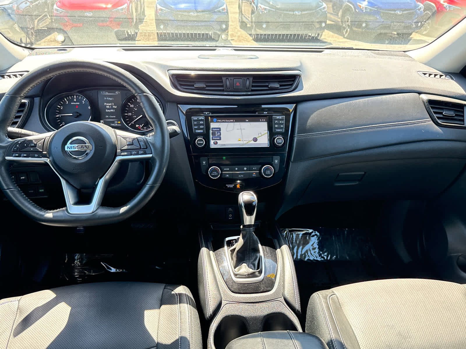 Used 2017 Nissan Rogue SL w/ SL Premium Package image 14