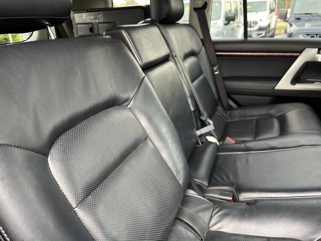 Used 2014 Toyota Land Cruiser AWD/4WD image 53