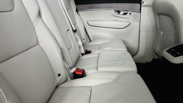 New 2026 Volvo XC90 B6 Ultra w/ Protection Package AWD/4WD image 37