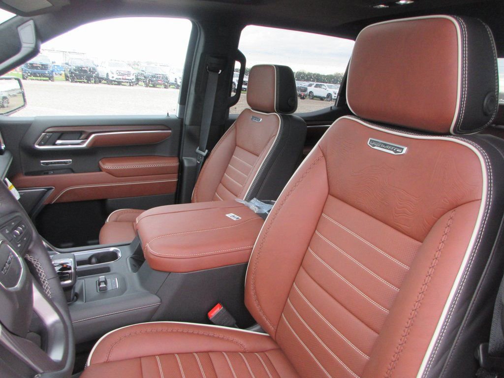 New 2026 GMC Sierra 1500 Denali Ultimate image 16