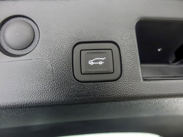 New 2026 Chevrolet Equinox RS w/ LPO, Floor Liner Package image 13