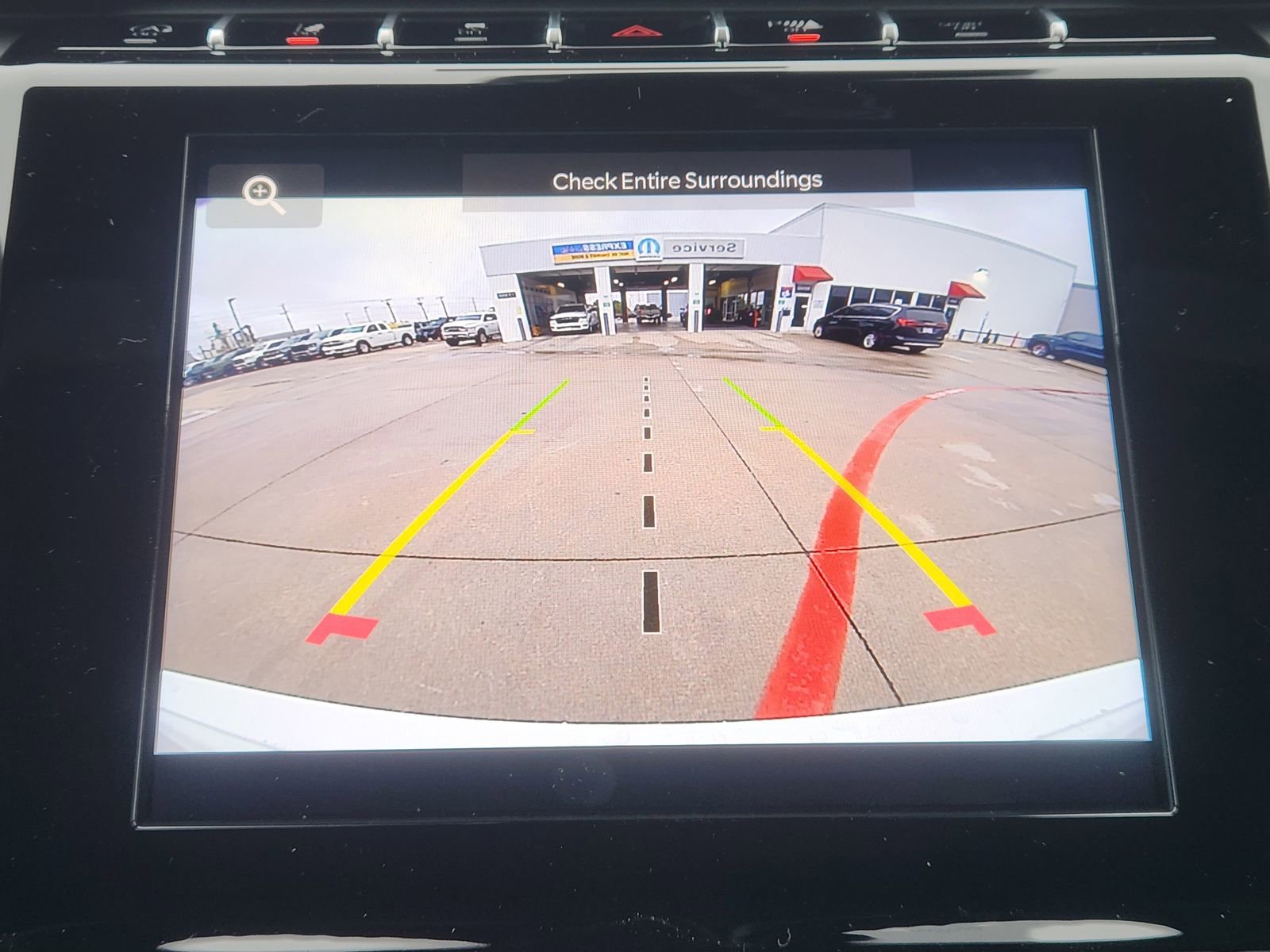 New 2025 Jeep Grand Cherokee Altitude image 15