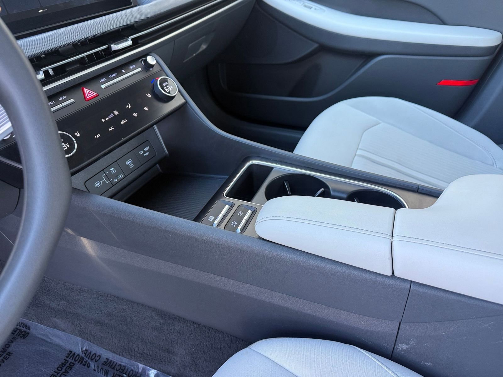 Used 2025 Hyundai Sonata SEL FWD image 39