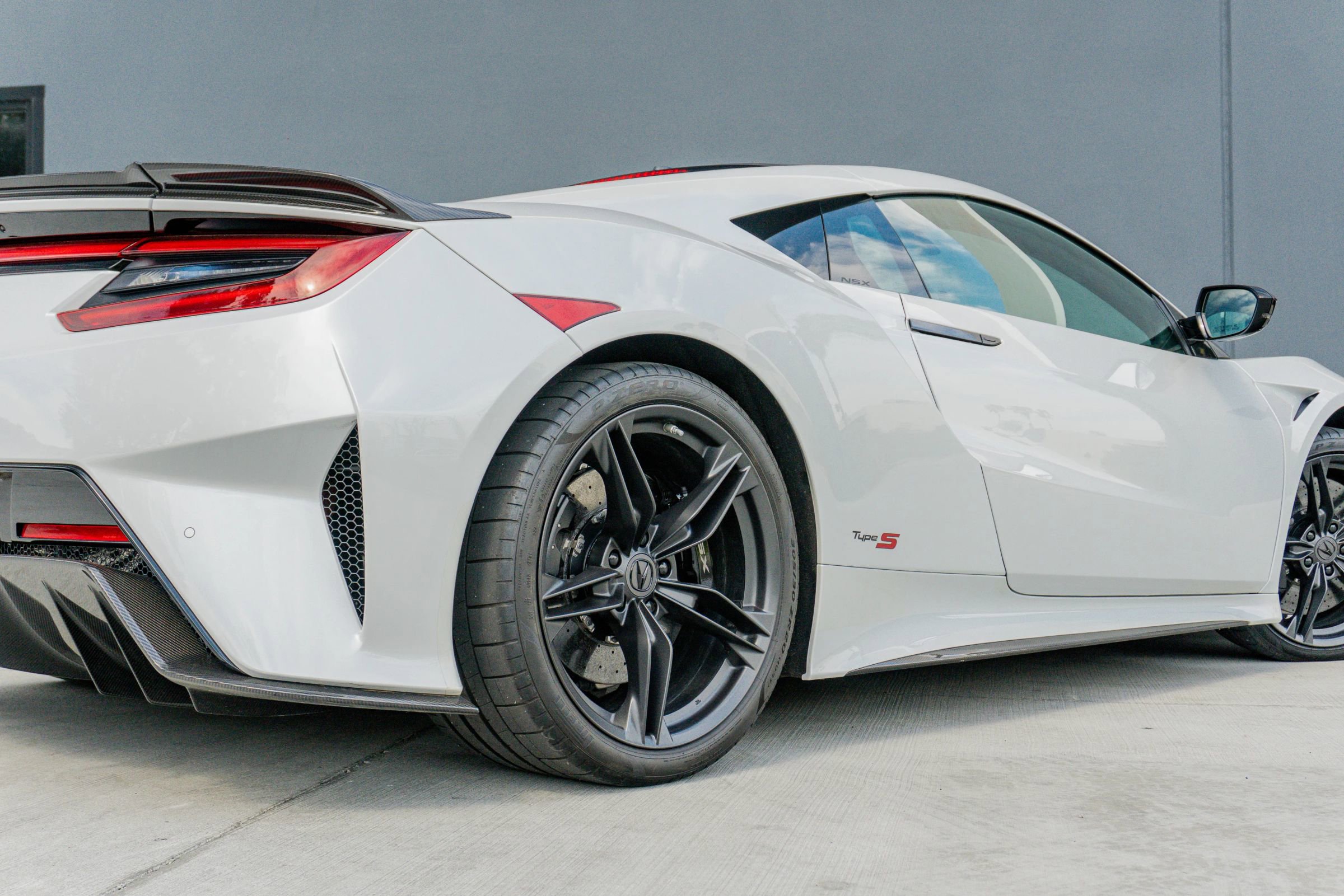 Used 2022 Acura NSX Type S image 38