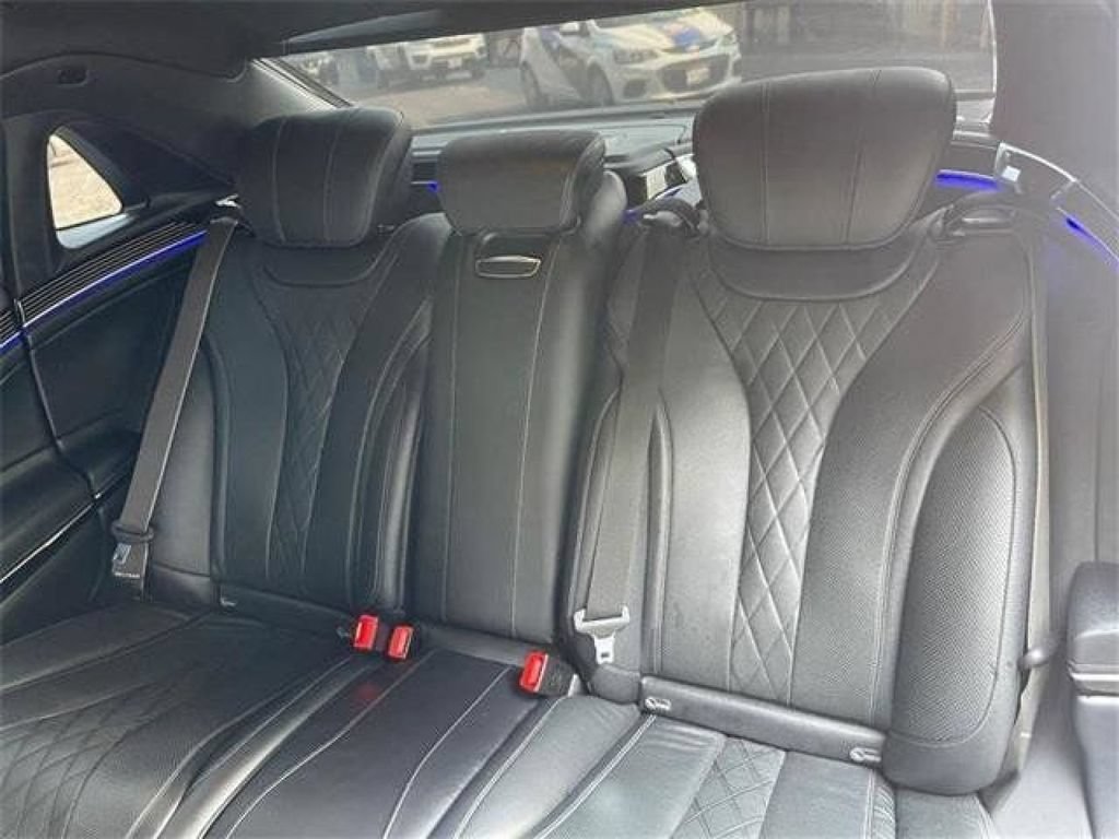 Used 2017 Mercedes-Benz Maybach S 550 4MATIC image 28