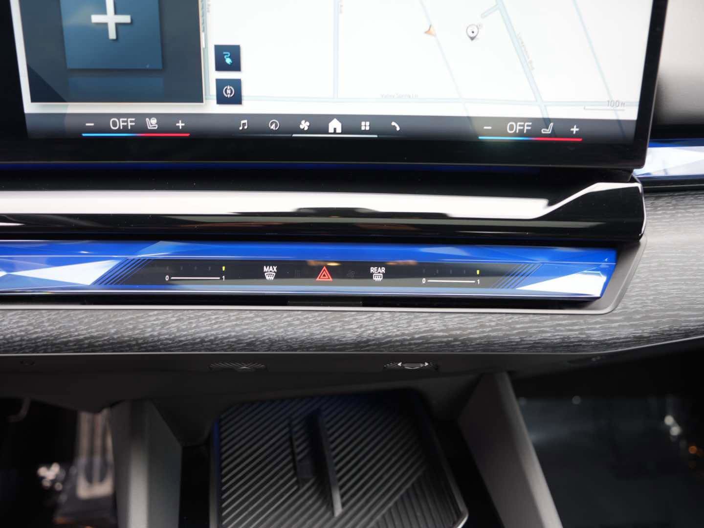 Used 2025 BMW i5 eDrive40i w/ M Sport Package image 21