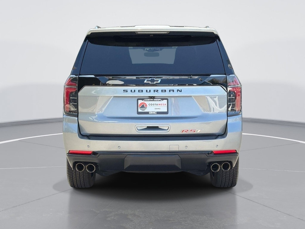 Used 2026 Chevrolet Suburban RST RWD image 4