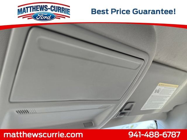 Certified 2025 Ford Escape SE w/ PHEV Premium Package image 22