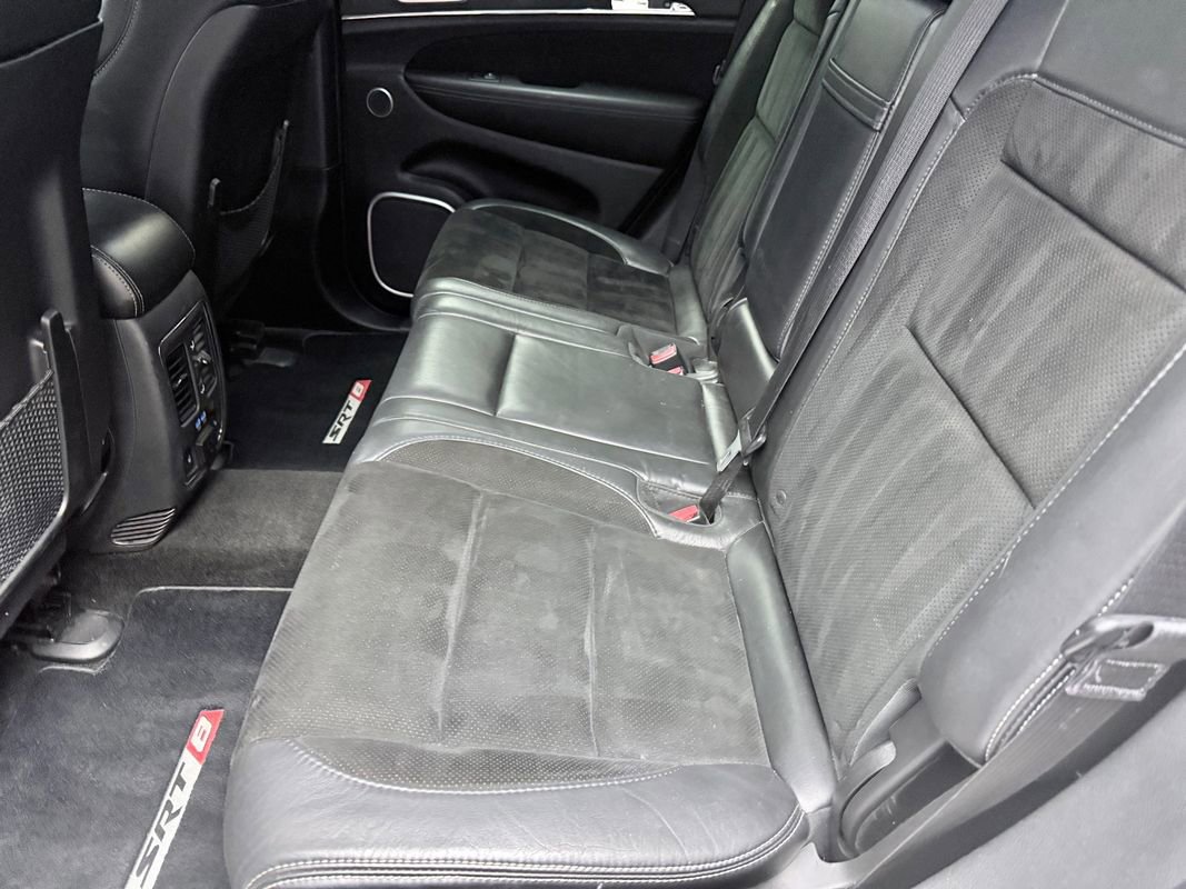 Used 2014 Jeep Grand Cherokee SRT image 14