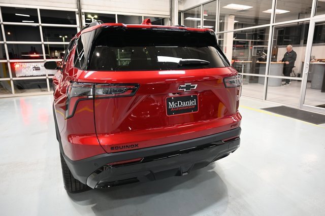 New 2026 Chevrolet Equinox RS w/ Convenience Package III image 6
