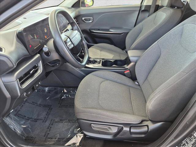 Used 2025 Kia K4 FWD image 15