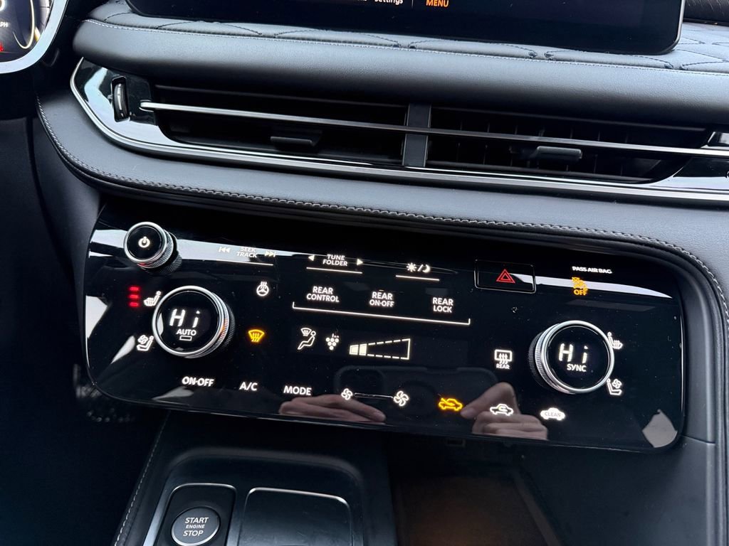 Certified 2025 INFINITI QX60 Autograph w/ Cargo Package image 5