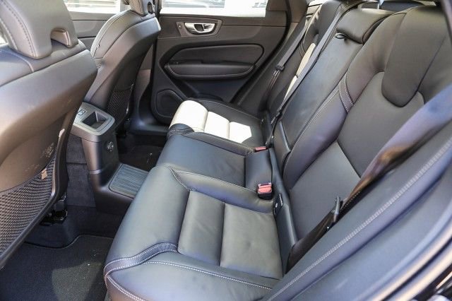 New 2025 Volvo XC60 T8 Ultra w/ Protection Package Premier image 19