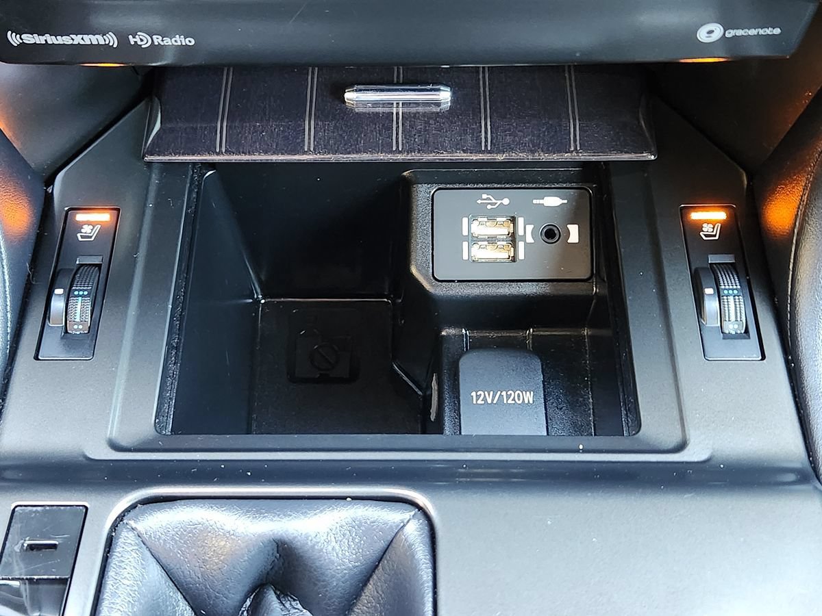 Used 2022 Lexus GX 460 Premium w/ Premium Package AWD/4WD image 39