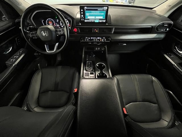 Used 2024 Honda Pilot Touring image 17