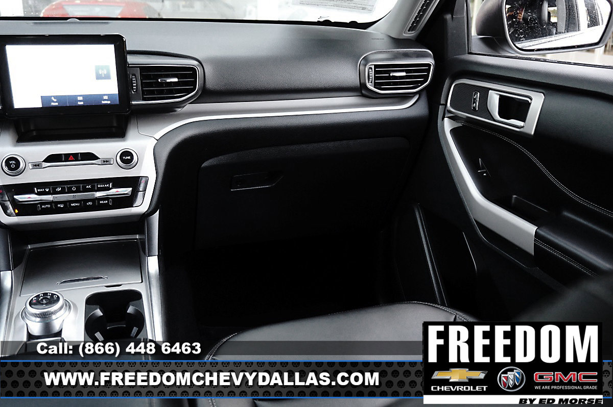 Used 2024 Ford Explorer XLT w/ Equipment Group 202A image 33