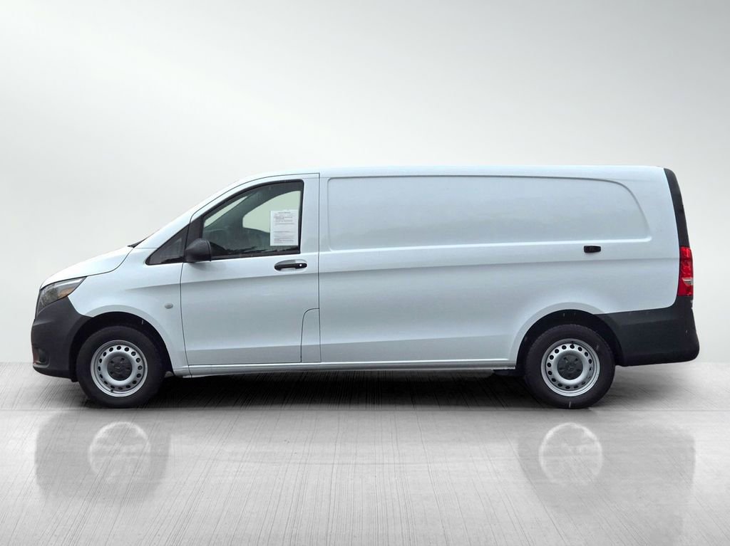 Used 2023 Mercedes-Benz Metris image 8