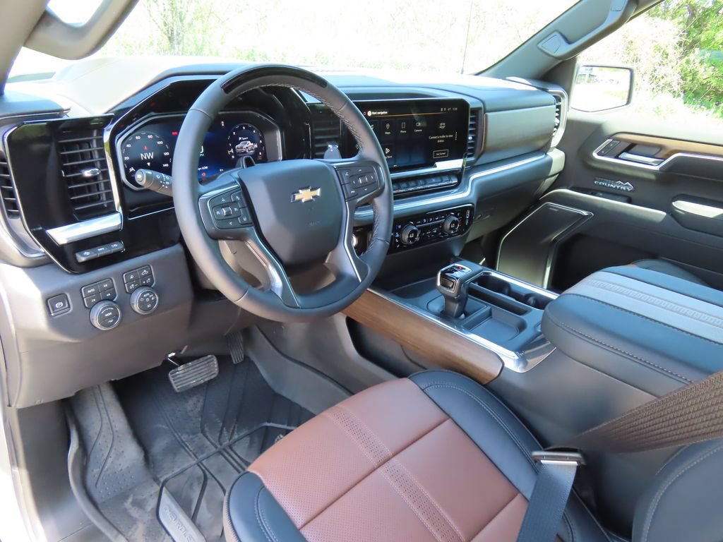 New 2026 Chevrolet Silverado 1500 High Country AWD/4WD image 25