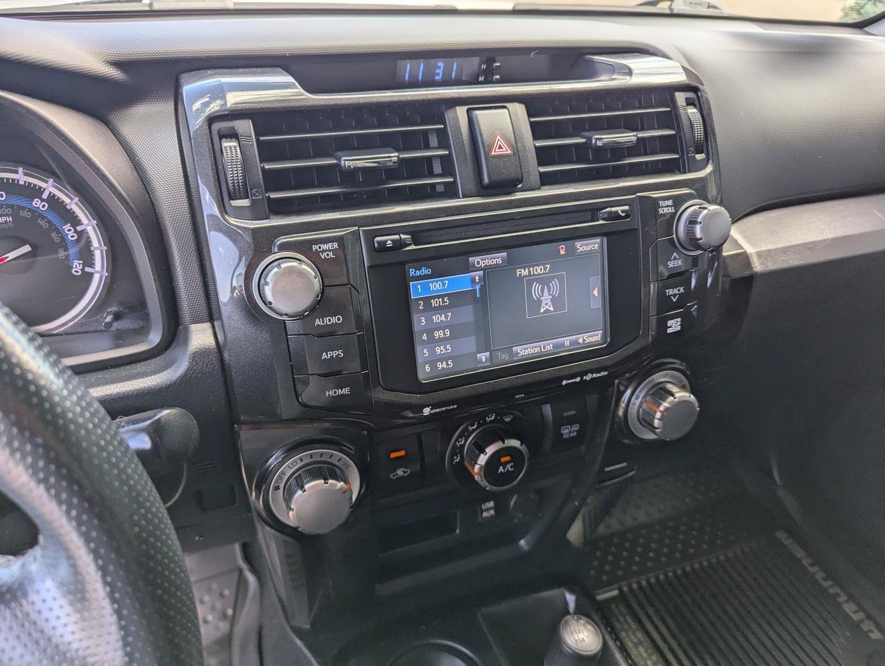 Used 2019 Toyota 4Runner TRD Off-Road Premium AWD/4WD image 19