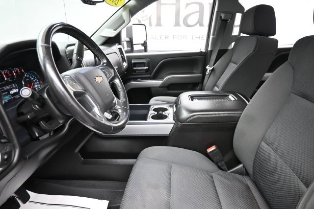 Used 2019 Chevrolet Silverado 2500 LT w/ LT Convenience Package AWD/4WD image 16