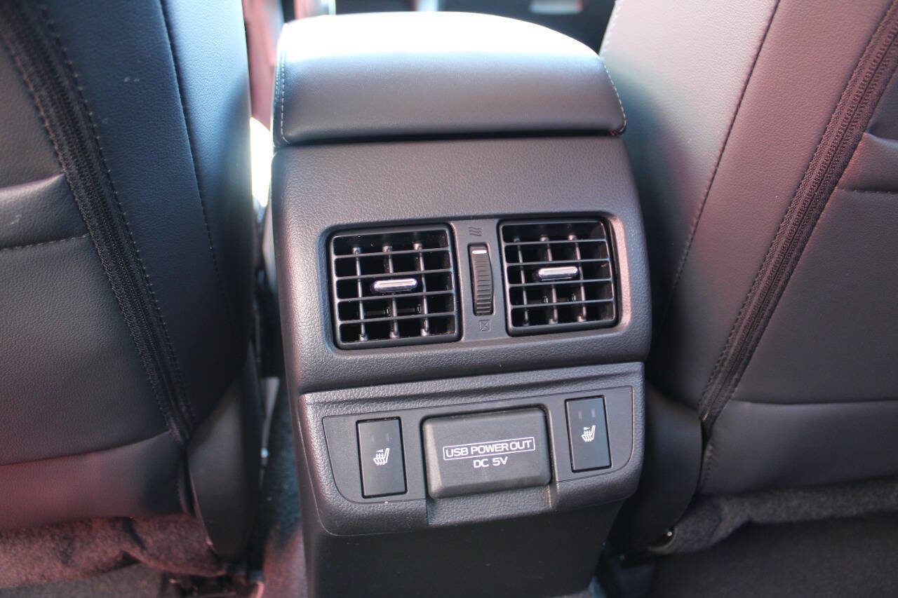 Used 2018 Subaru Outback 3.6R Limited image 17