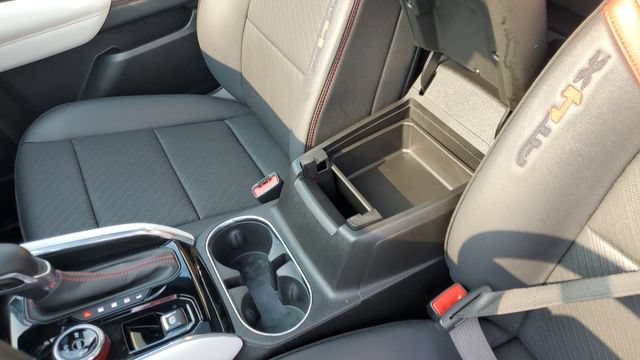 Used 2024 GMC Canyon AT4X AWD/4WD image 16