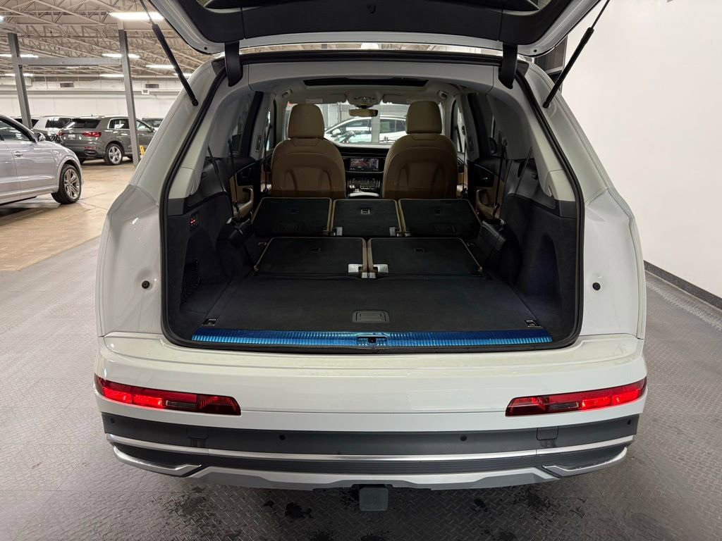 Used 2022 Audi Q7 2.0T Premium Plus AWD/4WD image 25