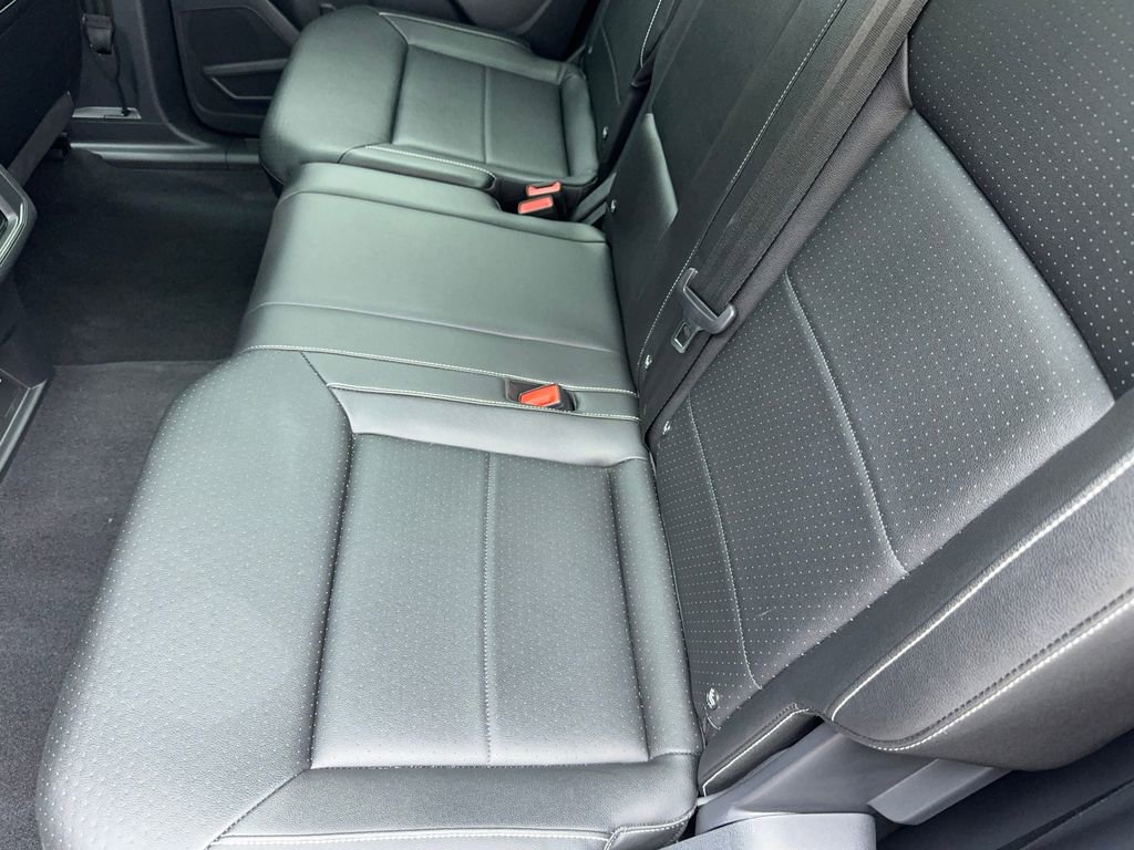 Used 2023 Volkswagen Atlas SEL image 45