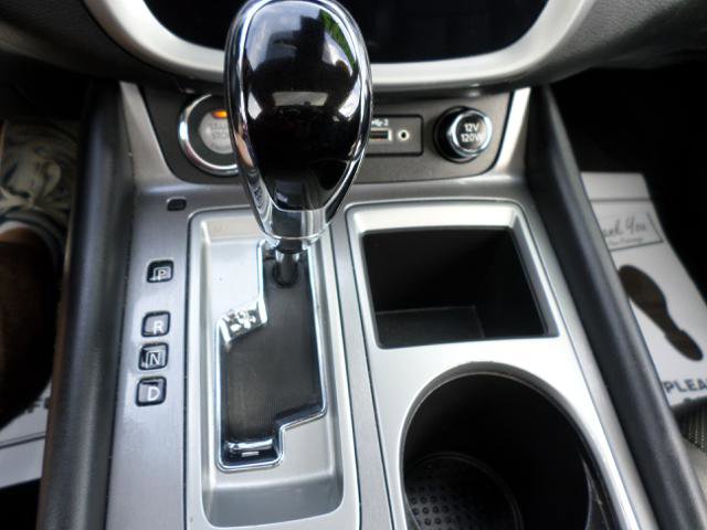 Used 2020 Nissan Murano SL w/ Moonroof Package image 15