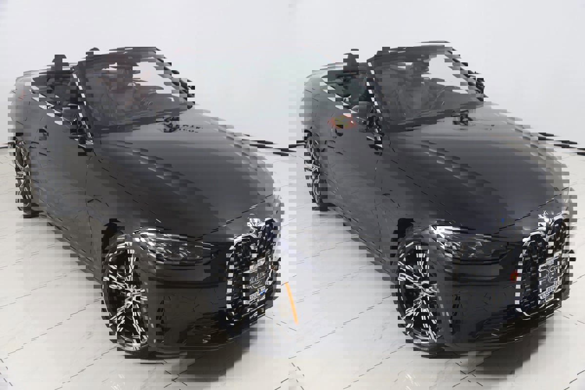 Used 2021 BMW 430i Convertible w/ Convenience Package image 18