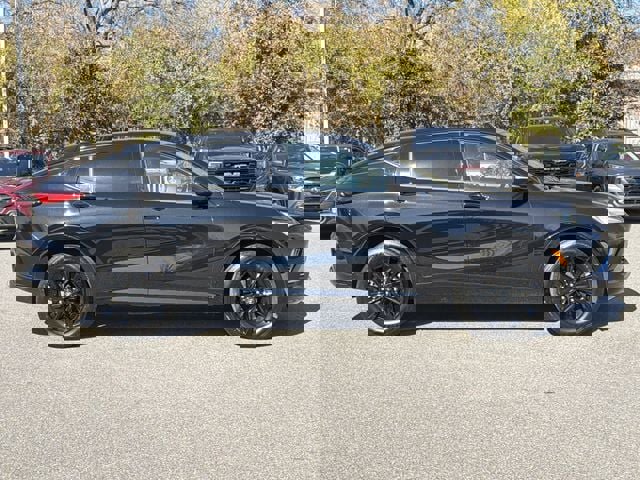 Used 2024 Buick Envista Sport Touring w/ Convenience I Package image 2