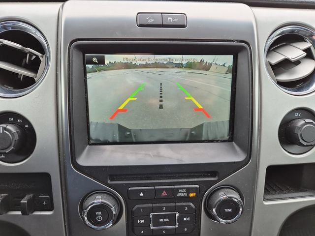 Used 2014 Ford F150 FX4 w/ Equipment Group 402A Luxury AWD/4WD image 16