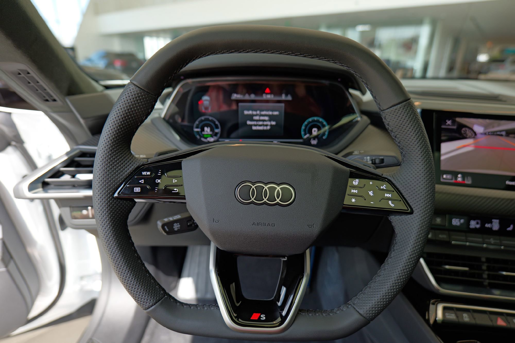 New 2026 Audi S e-tron GT Prestige image 12