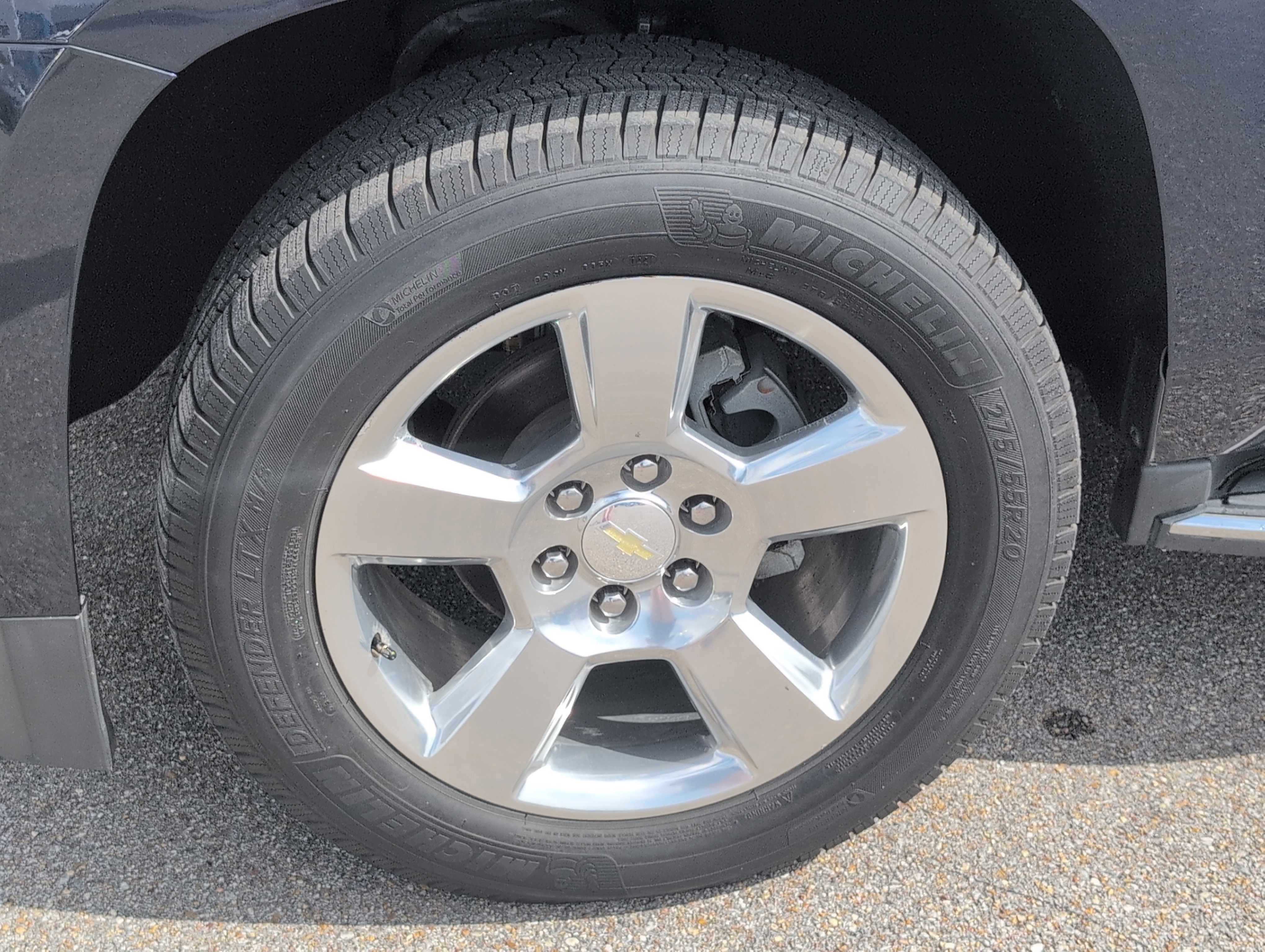 Used 2018 Chevrolet Tahoe Premier RWD image 11